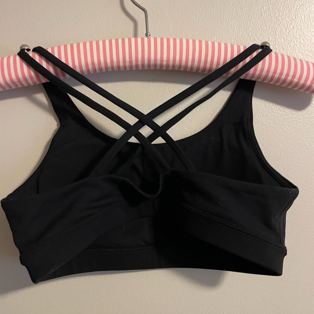 Black Strappy girls Sports Bra